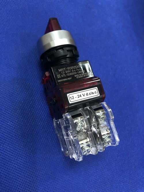 Công tắc xoay có đèn viền nhôm phi 22 Hanyoung MRT-R3R2D0R